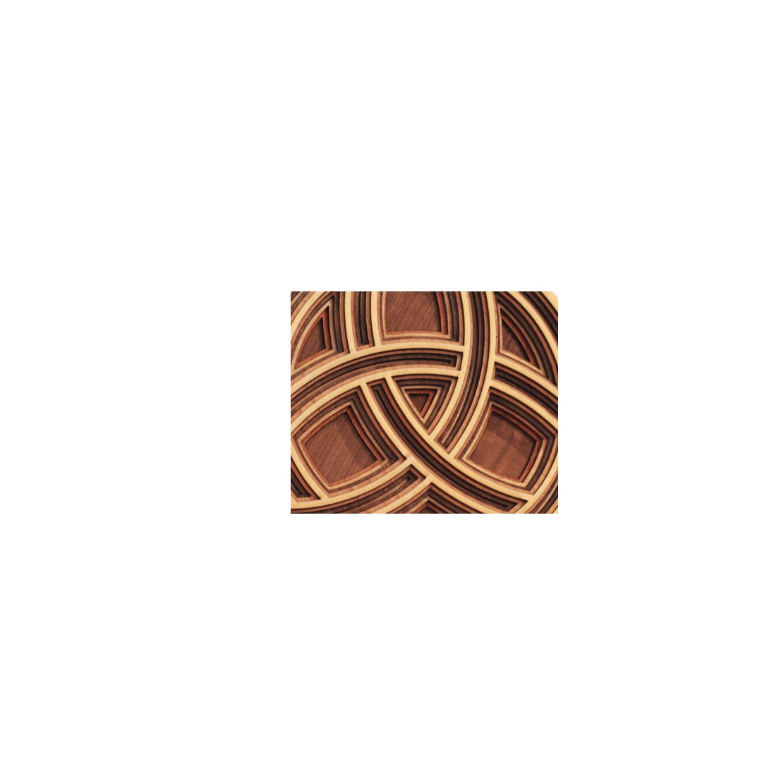 Irish Trinity Knot Wood Wall Décor