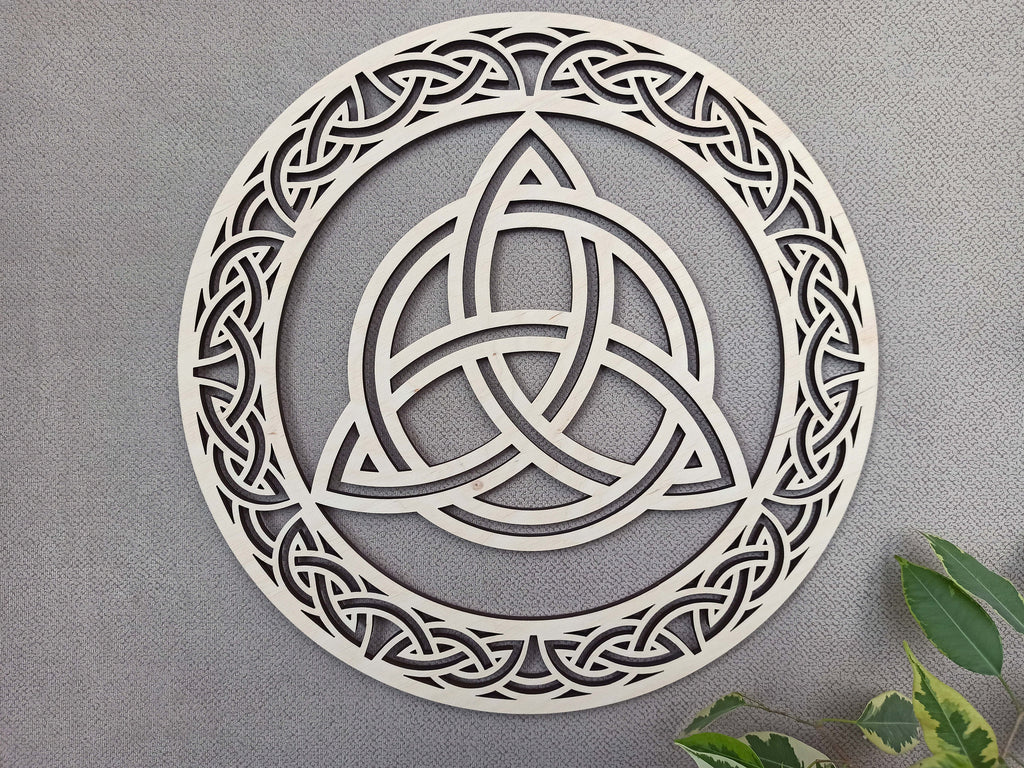Trinity knot wood wall decor