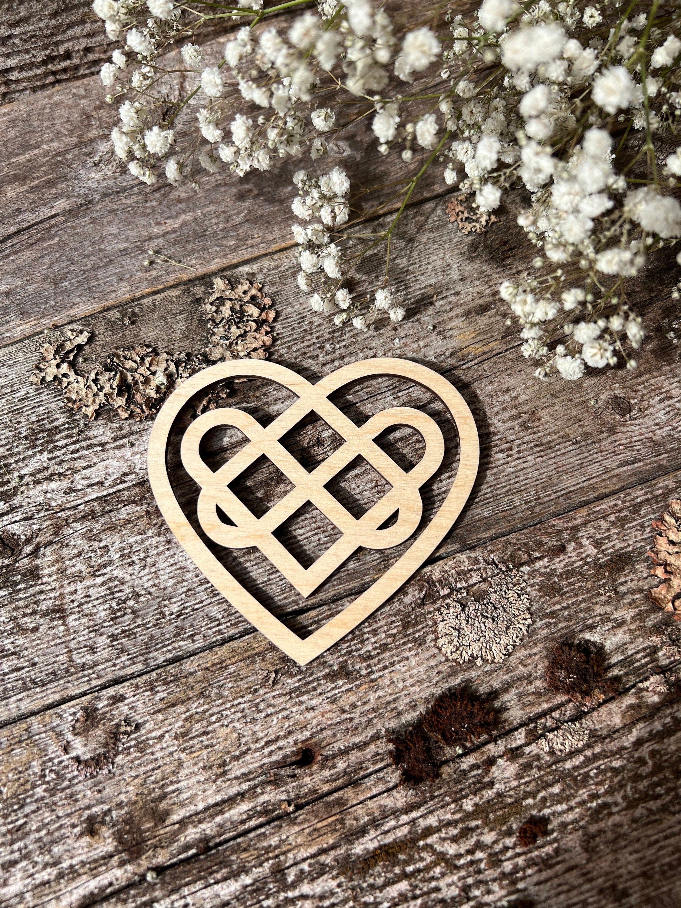 Celtic wood knotCeltic Wedding Wood