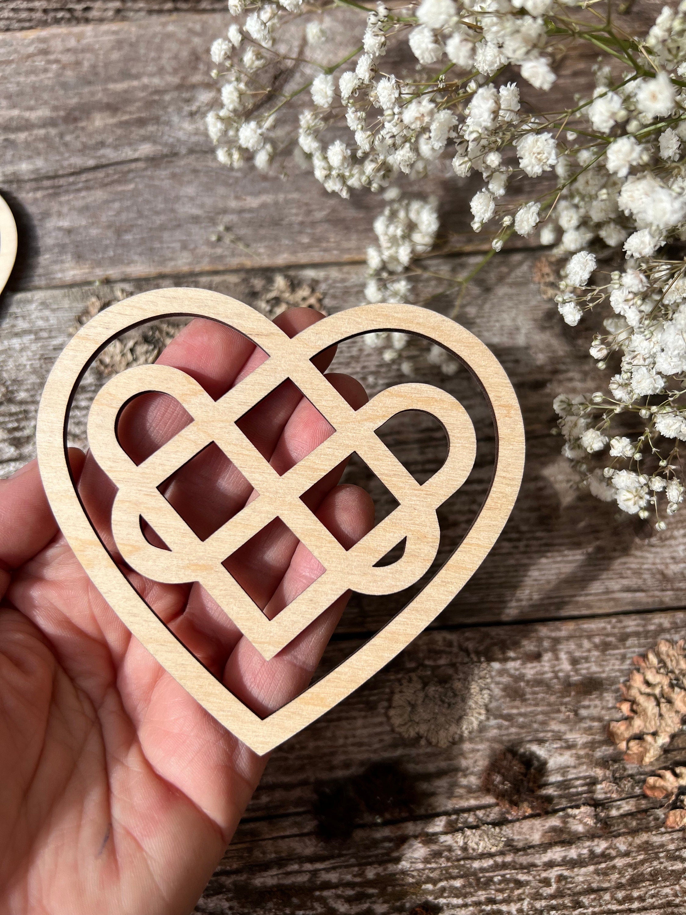Celtic wood knotCeltic Wedding Wood