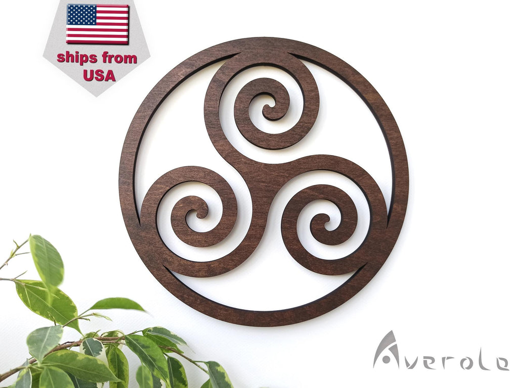 Triple spiral wooden Living Room