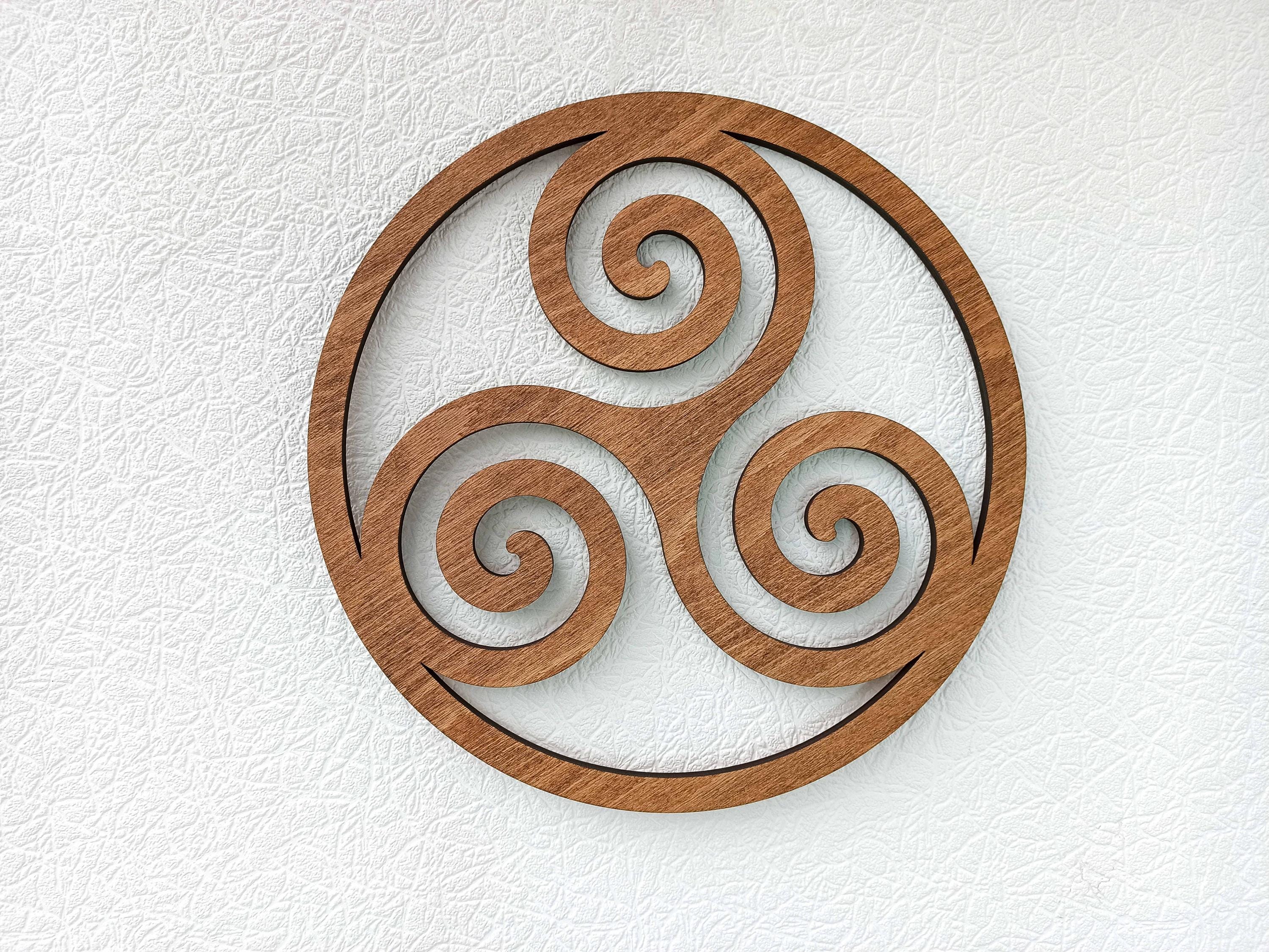 Triple spiral wooden Living Room