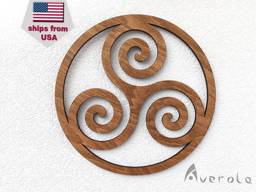 Triple spiral wooden Living Room